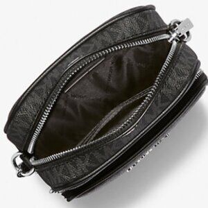 Michael Kors Cross Body Jet Set